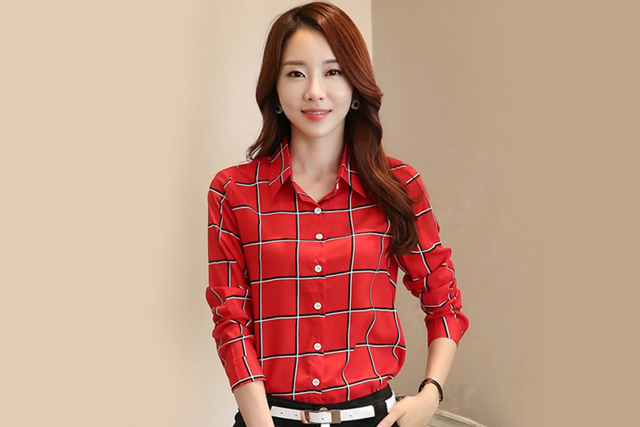 How to Dress Like a Korean Office Lady